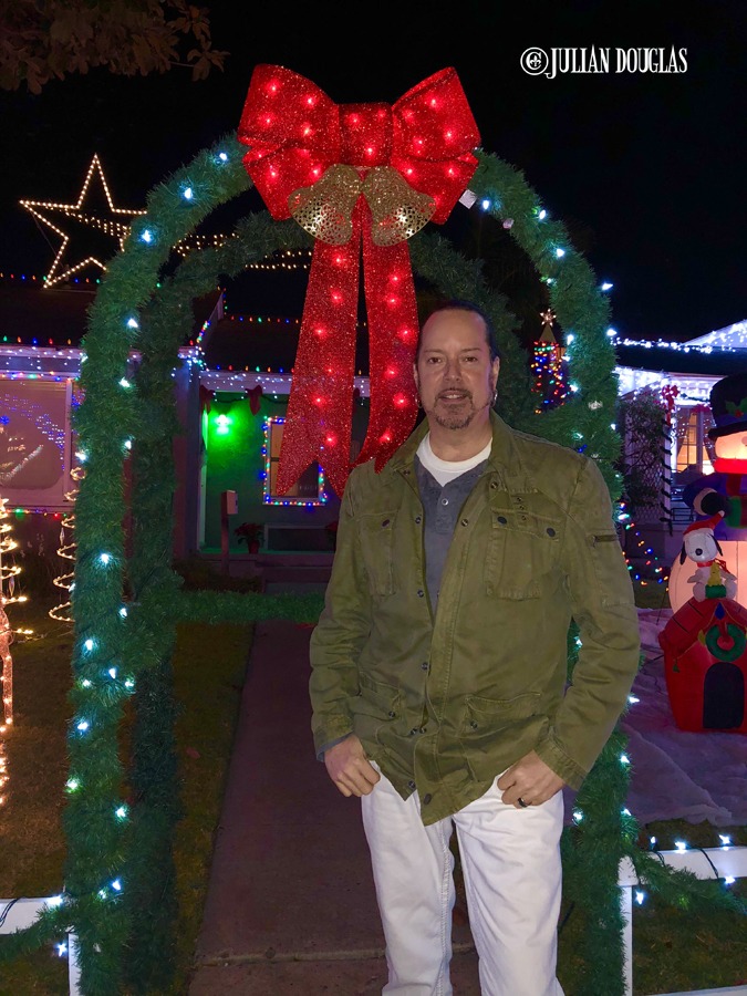 CANDY CANE LANE is back in 2021 El Segundo, CA LISTEN, JOURNEY